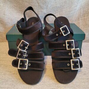 AEROSOLES Black Fabric Fibbie Sandals